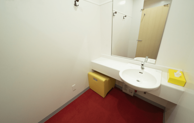 パウダールーム